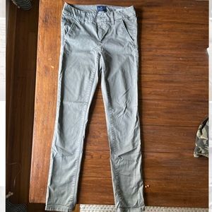 American Eagle Green Skinny Pant